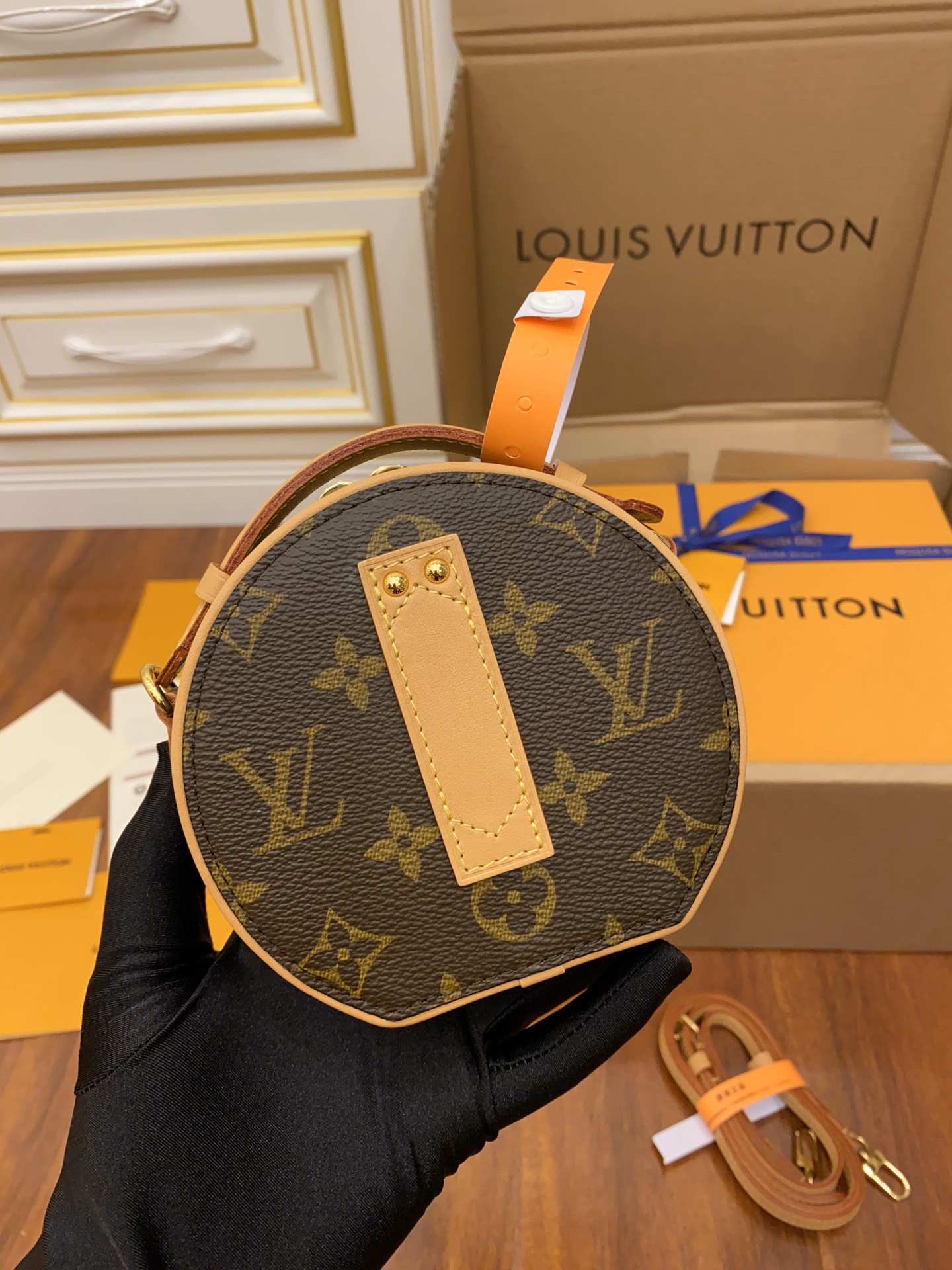 LV Round Bags